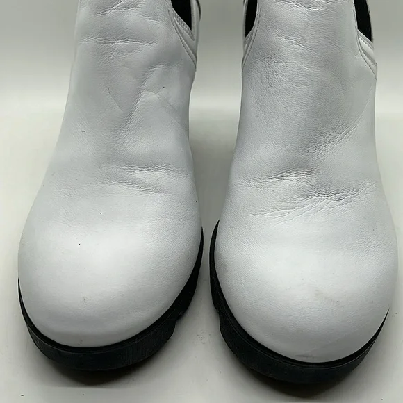 Sorel Joan Uptown Waterproof Leather Chelsea Ankle Boots Shoes **Size 7** 🌸🌸 - Picture 9 of 11